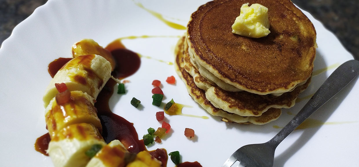 Eggless Pancakes with Caramelized Banana