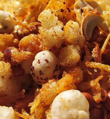 Aloo Laccha Dry Fruits Vrat Namkeen