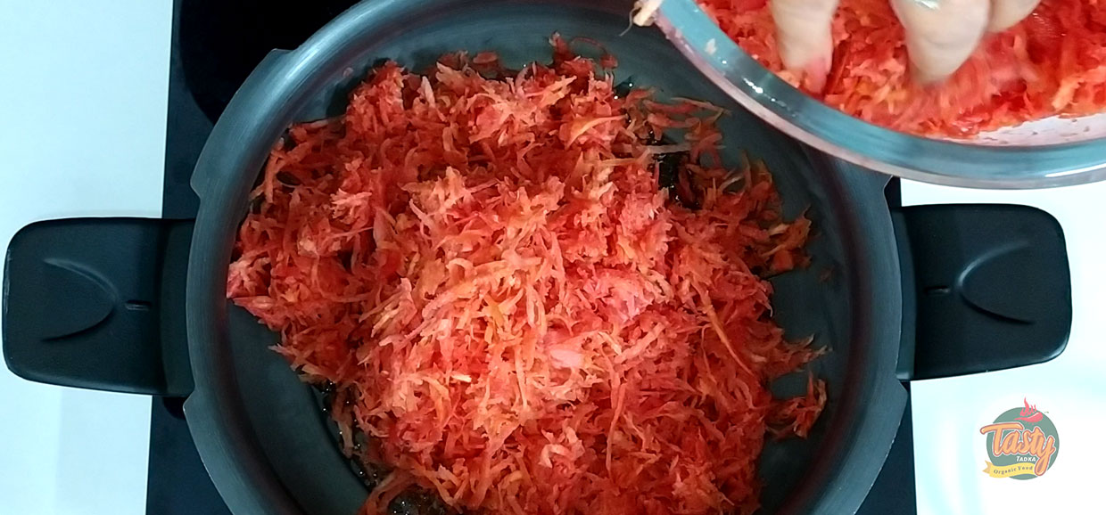 gajar-ka-halwa-step-3